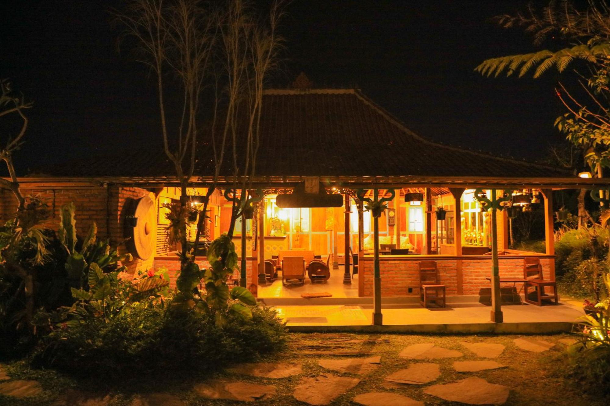 Pondok Kawinaya Singaraja Εξωτερικό φωτογραφία